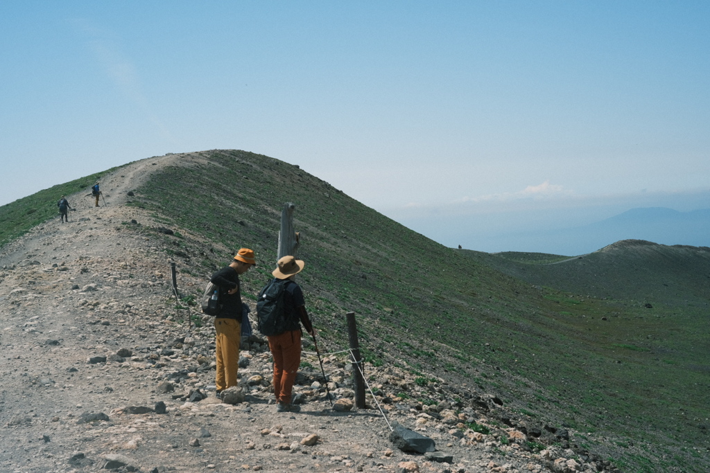 R5.06.25_夫婦登山_樽前山①
