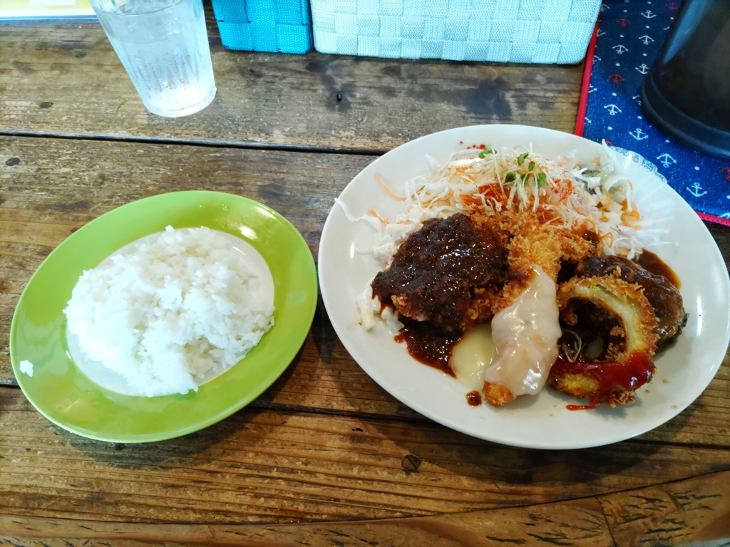 牛窓_キッチンかいぞく