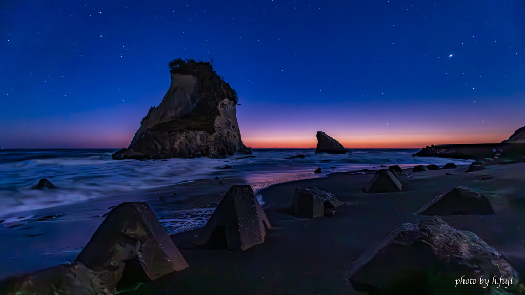 夜明け前（雀島）