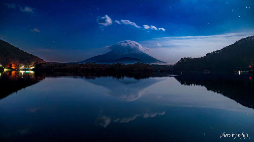 薄明時の精進湖