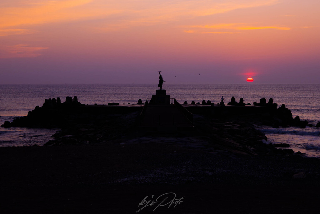 Sunrise stage