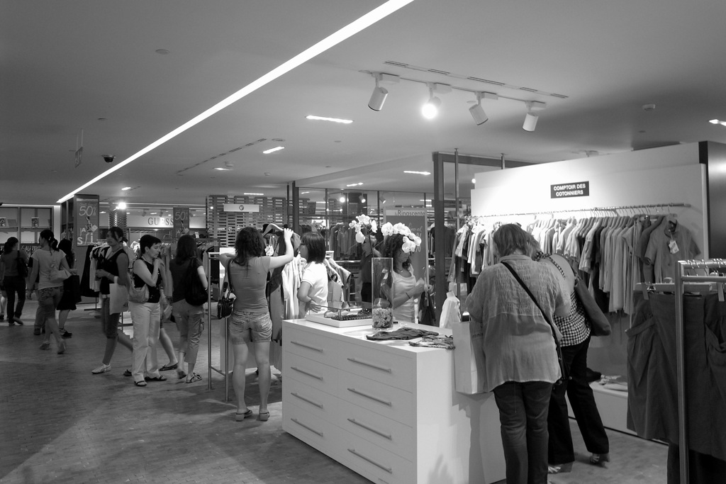 Rinascente's sales ll