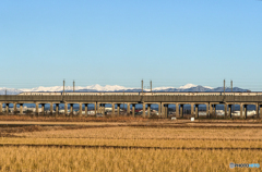 飯豊連峰を並走