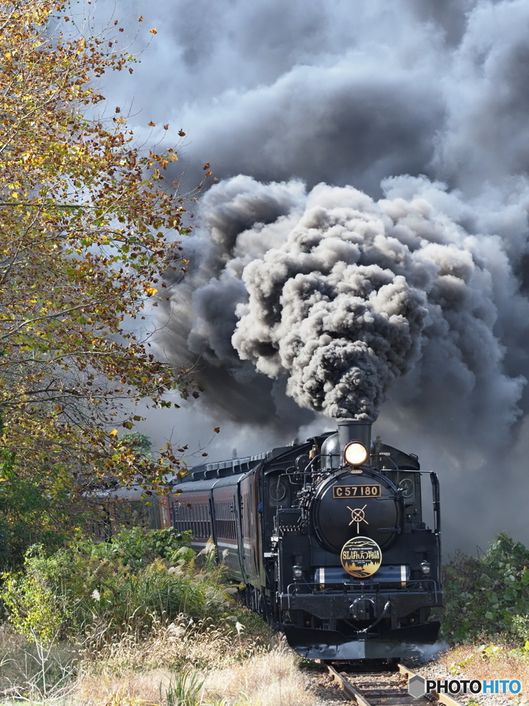 来た～… 煙をあげて！！   