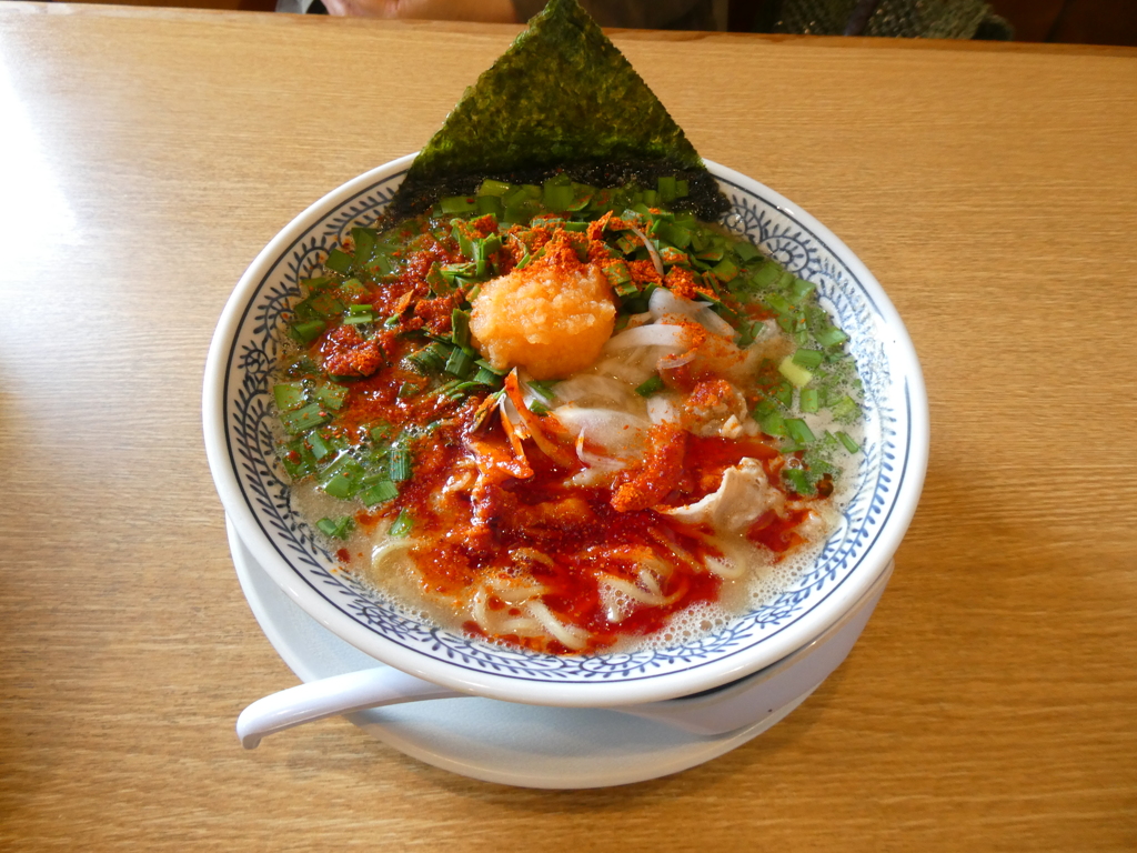 少し辛いラーメン