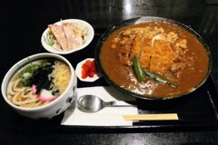 カツカレー、うどんセット