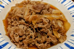 おろしポン酢定食の牛皿