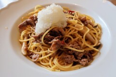 牛肉ときのこのおろし醤油