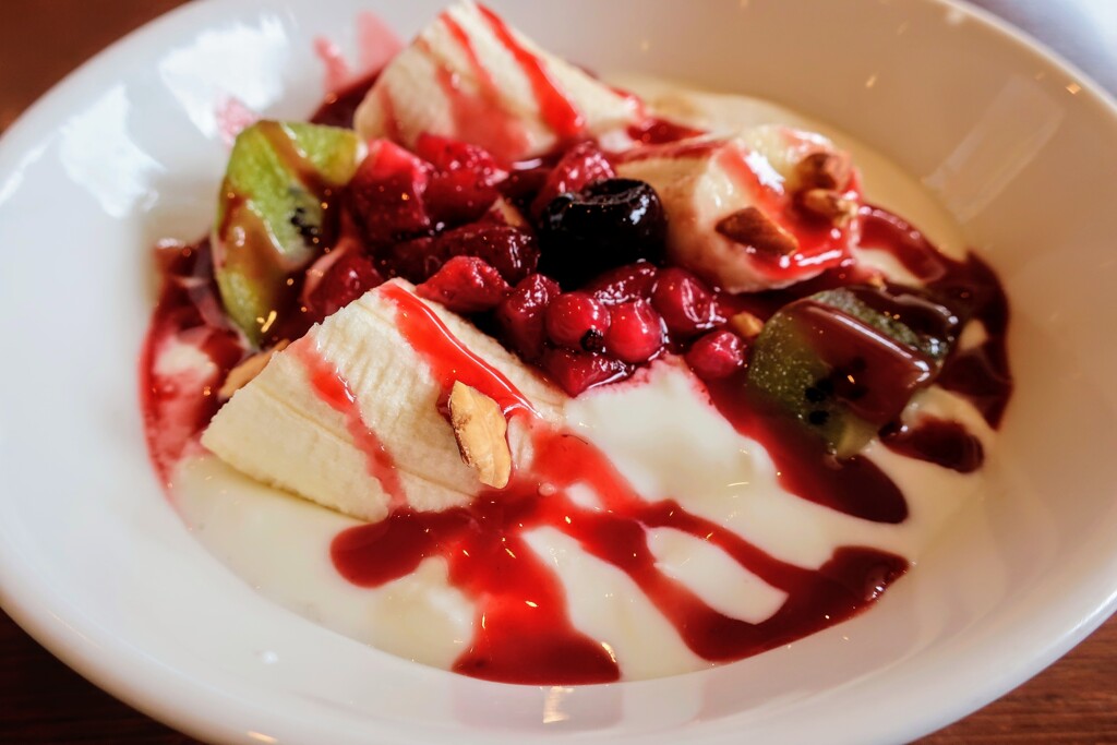 フルーツヨーグルト