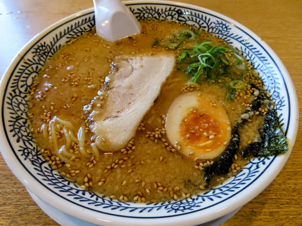 豚骨ラーメン