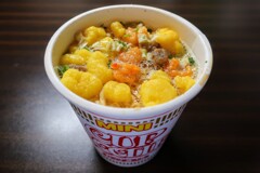 カップヌードルミニ