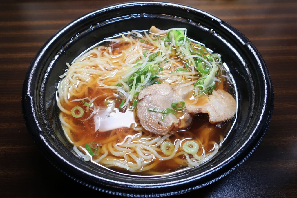 ネギたっぷり醤油ラーメン