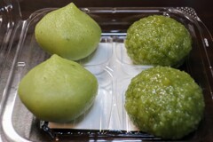 よもぎおはぎと草団子