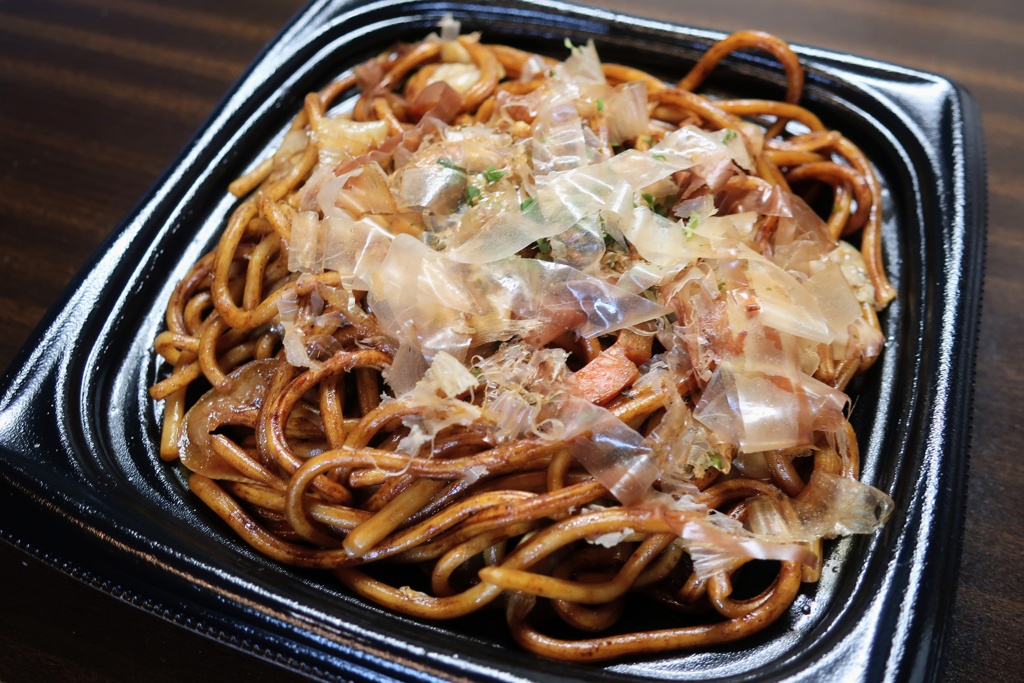 もち太麺のソース焼きそば