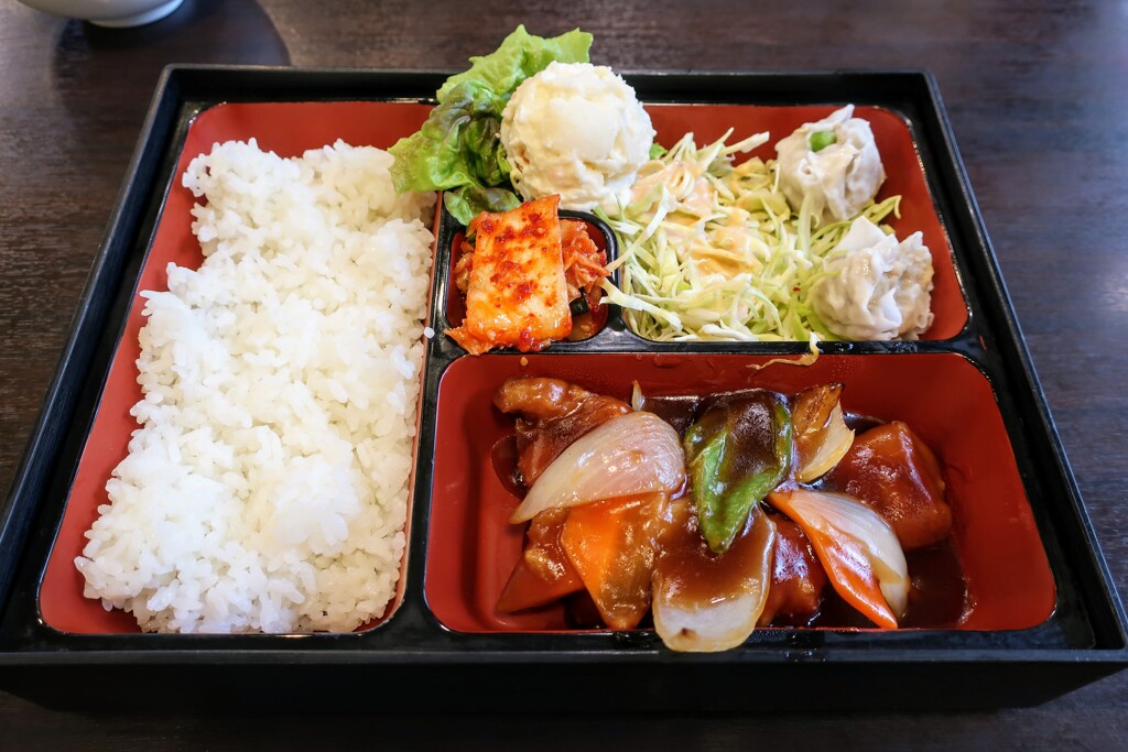 酢豚定食