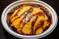 濃厚デミソースととろーりたまごのオムライス