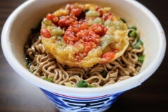 くらしモア、天ぷらそば