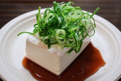 ネギトッピング冷や奴