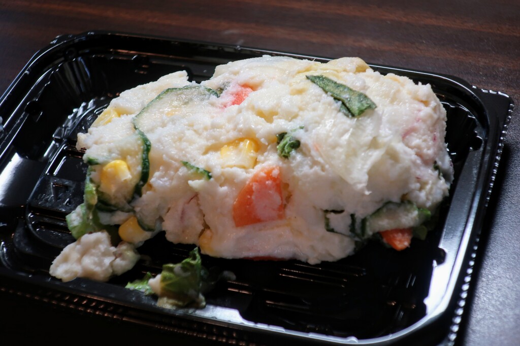 レタスにこだわった野菜ポテトサラダ
