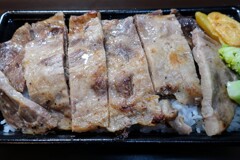 冬の贅沢、Wアンガスビーフステーキ重