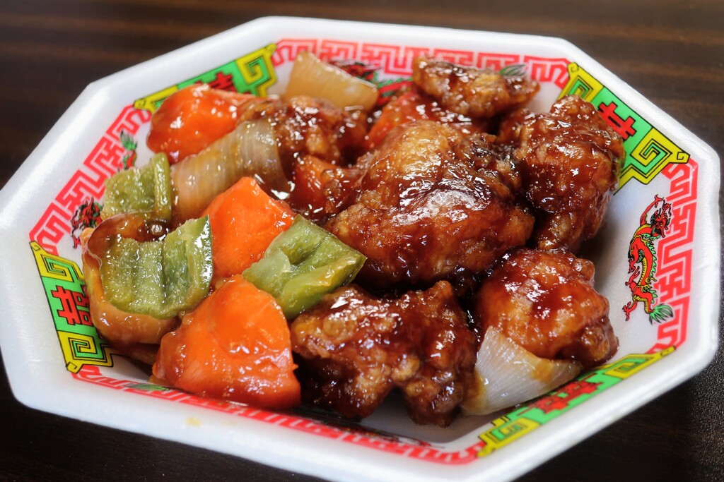 鹿児島県産茶美豚の黒酢酢豚