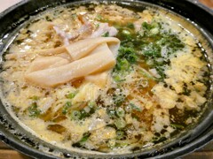 鉄鍋醤油ラーメン