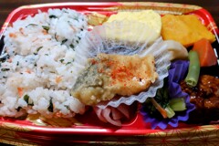季節ご飯の幕の内弁当