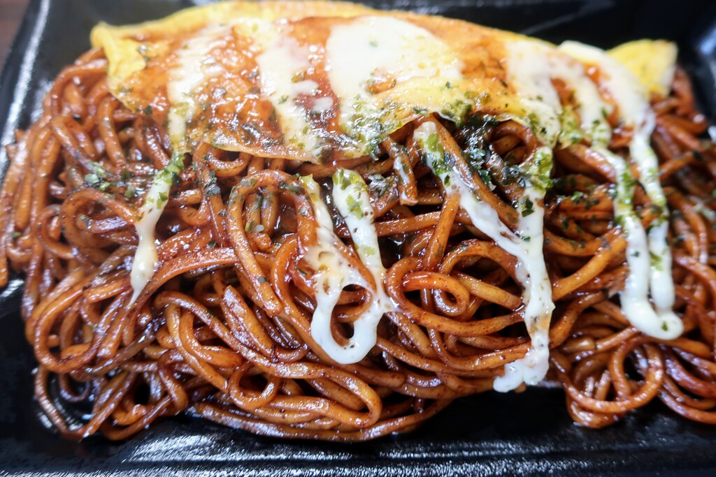 オム焼きそば
