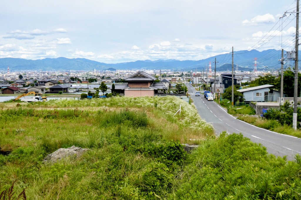 街へ