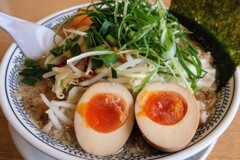 野菜肉そば、味玉入り