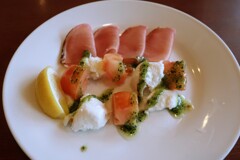 炙り生ハムのカプレーゼ