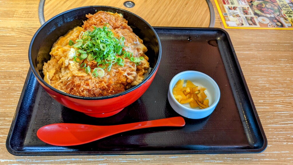 かつ丼（さと）