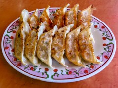 餃子パラダイス