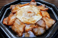 焼豚玉子飯