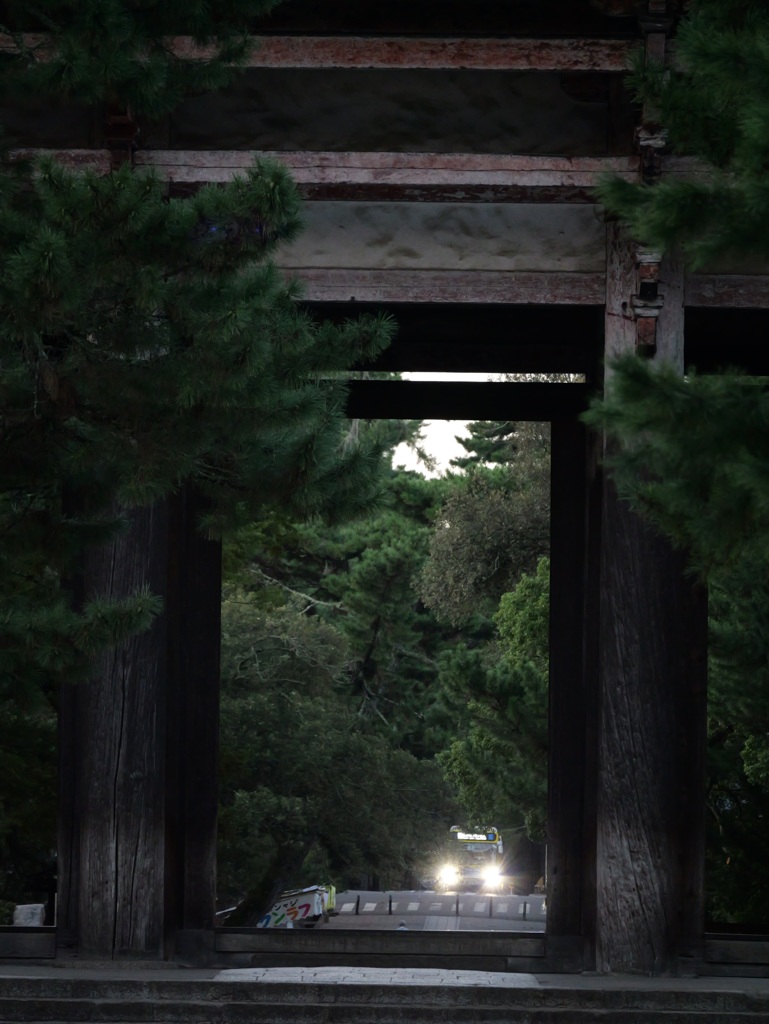 東大寺南大門