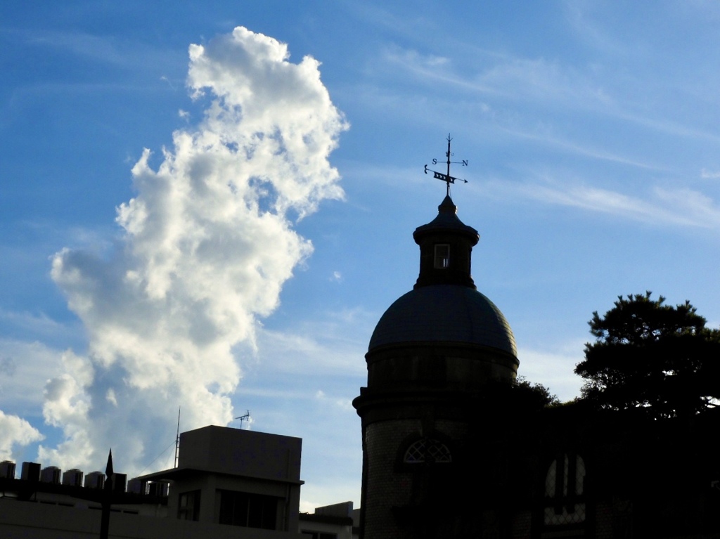 雲が、、