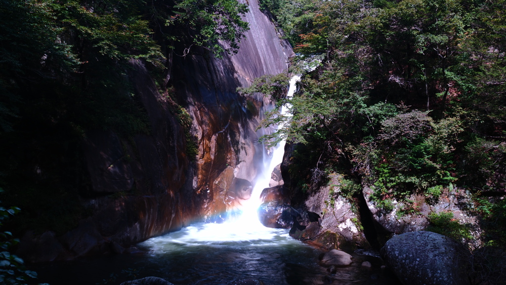 昇仙峡：仙娥滝