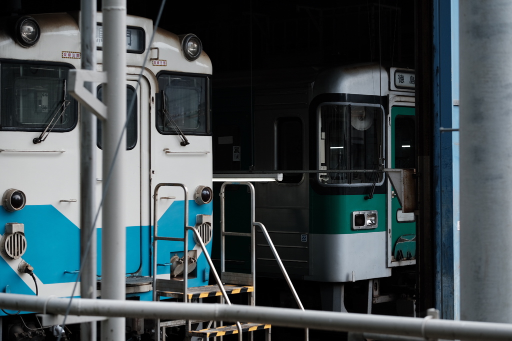 電車たちのかくれんぼ