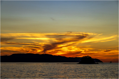 夕暮れの博多湾