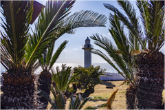 灯台のある風景