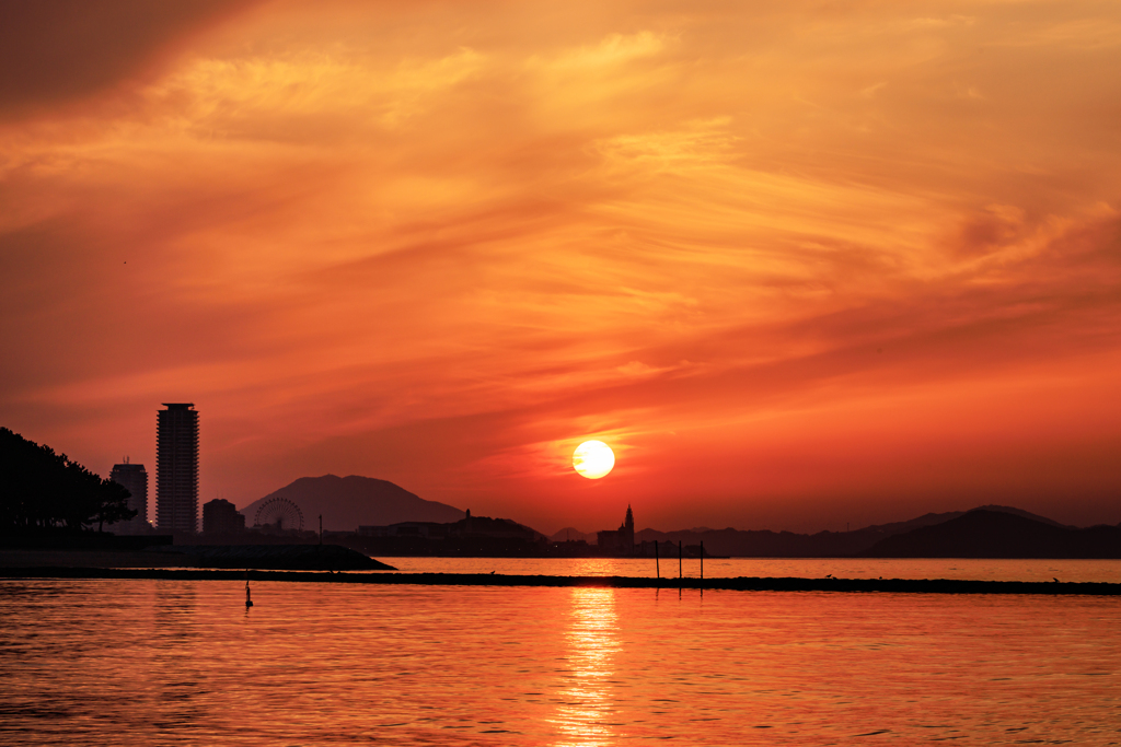 博多湾の夕日