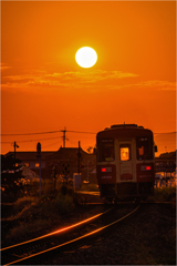 夕暮れの鉄道