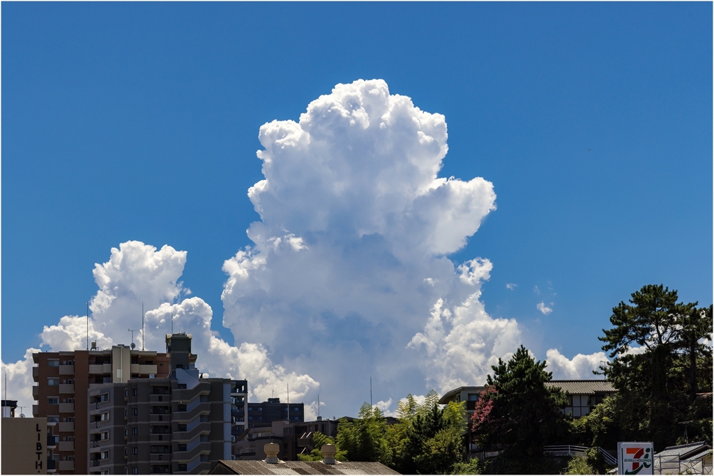 刻々と変化する雲1