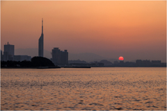 霞む夕日3