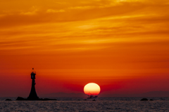 灯台と夕日