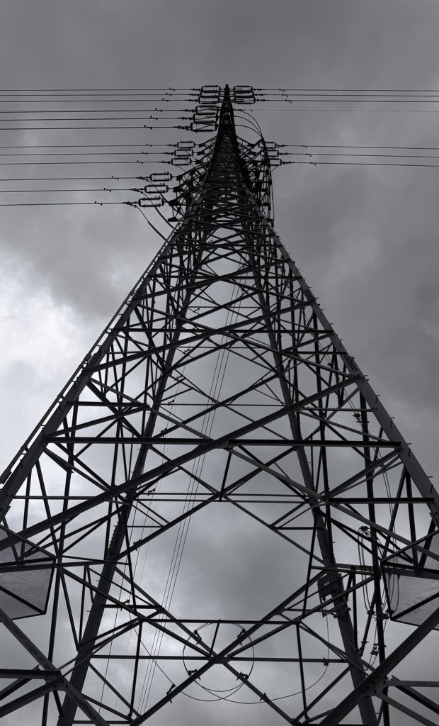 送電線を感じる