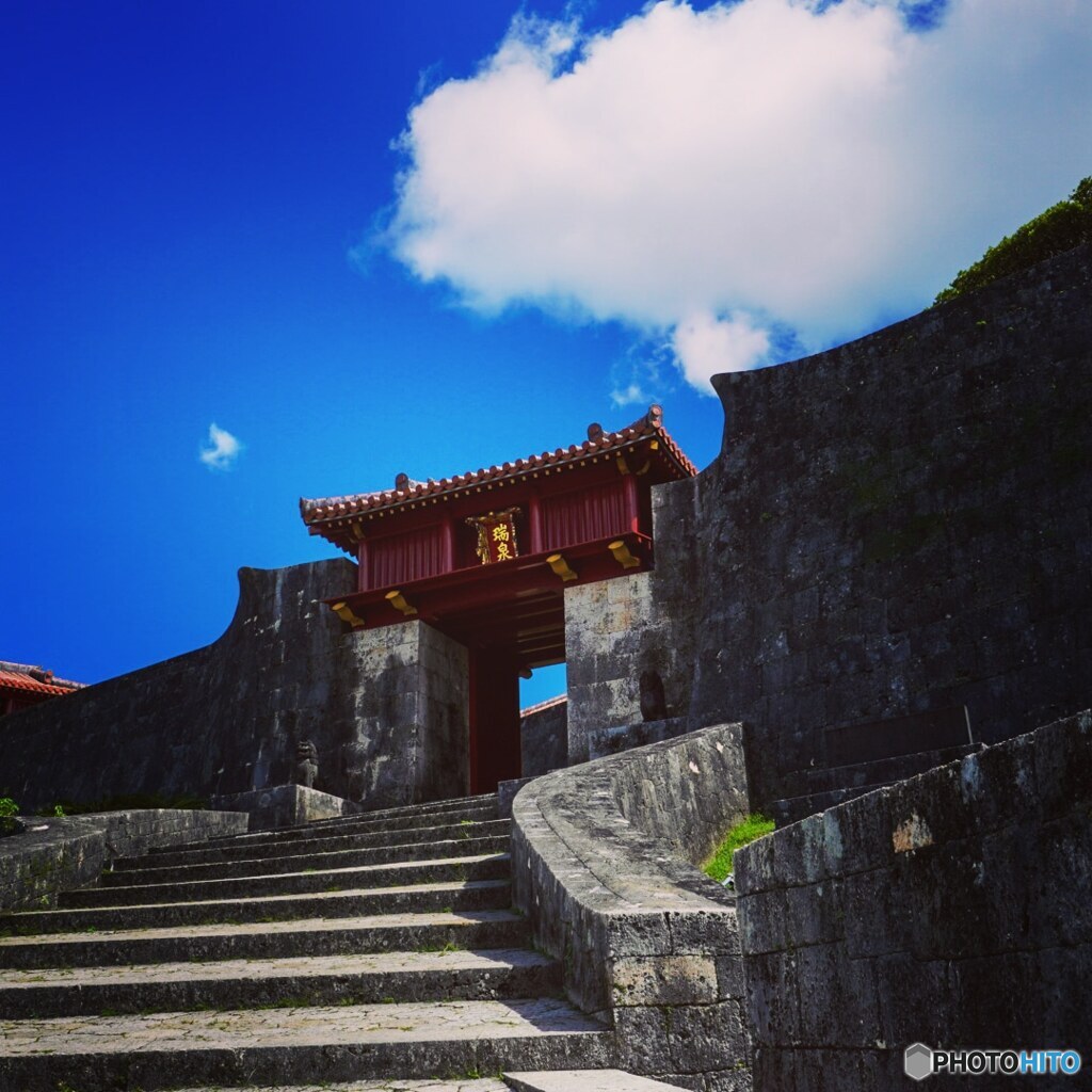 瑞泉門 首里城の夏