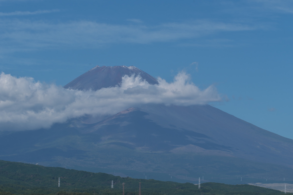 初冠雪の富士山