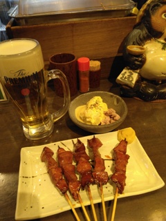 レバ焼きとビール