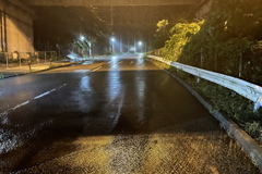 雨宿り